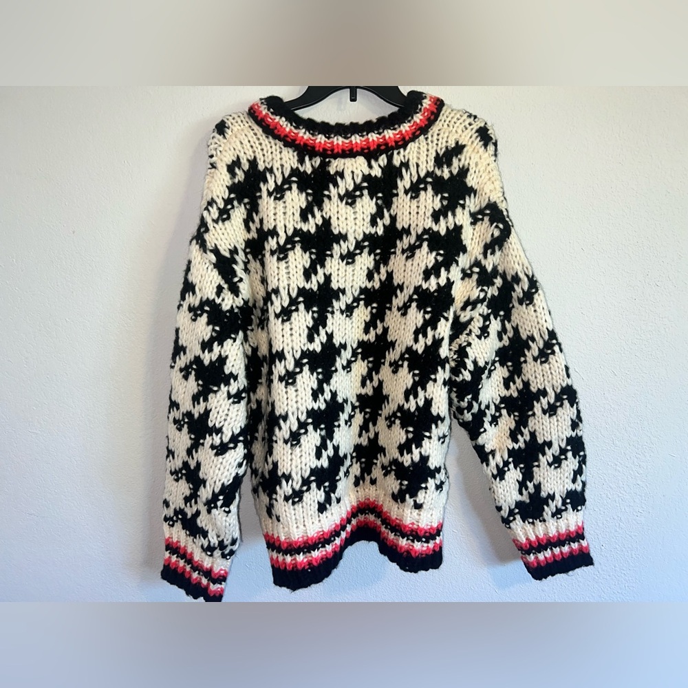 [BLANKNYC] Womens Houndstooth Pullover Knit Sweater - Picture 5 of 6